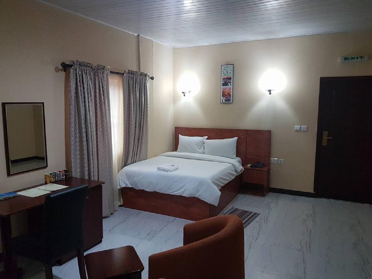 Providence Hotel Abeokuta Exterior foto